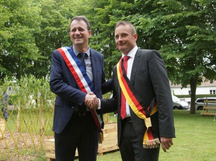Bürgermeister Marc Pottier und Bürgermeister Holger Weise
